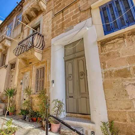 Appartement Plush One Bedroom With Sea View Balcony Lmac1-1