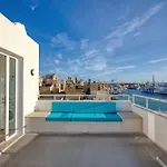 Plush One Bedroom With Sea View Balcony Lmac1-1 Lejlighed