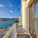 Plush One Bedroom With Sea View Balcony Lmac1-1 Lejlighed *