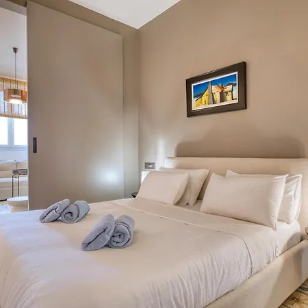 Plush One Bedroom With Sea View Balcony Lmac1-1 Сенглея